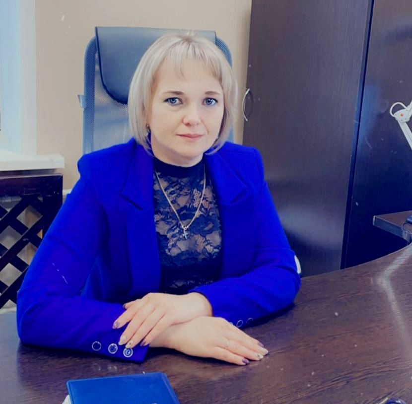 Людмила Аркадьевна Василенко, председатель комитета по муниципальным, имущественным и природным ресурсам администрации Красногорского района Брянщины, считает, что цель России – долгосрочный мир