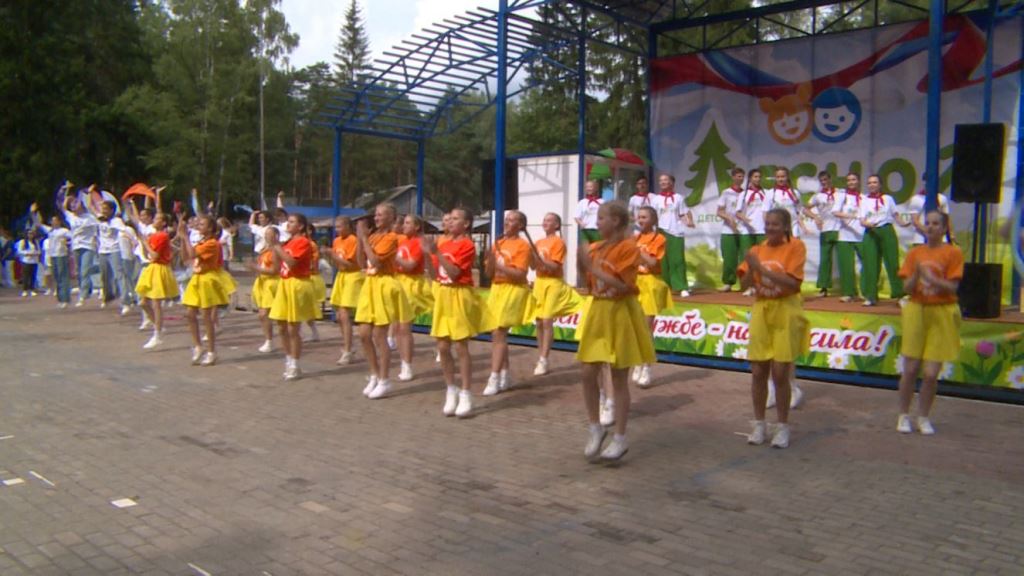 Хореографический фестиваль прошёл в брянском лагере отдыха «Огонёк»