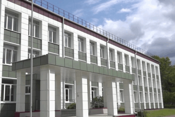 Старейшие школы Брянска обрели новую жизнь