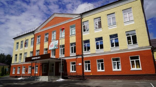 В Брасовском районе Брянщины обновили школу № 1 поселка Локоть