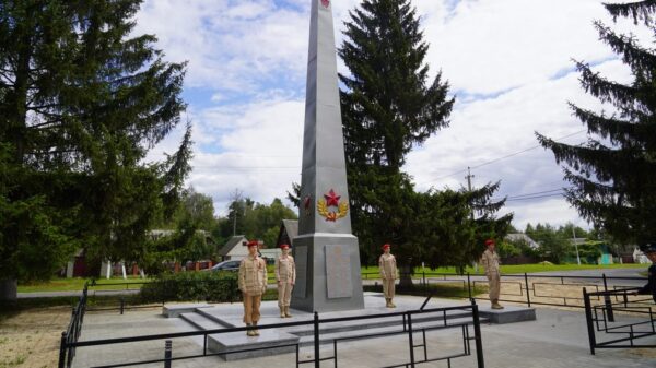 В Локте брянского региона отреставрировали памятник комсомольцам и подпольщикам