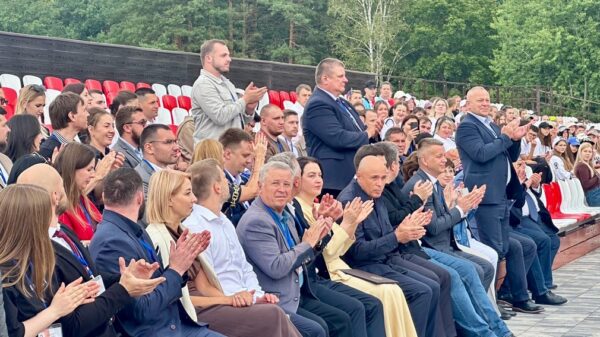 Спикер Брянской облдумы Валентин Суббот участвовал в открытии Молодежного патриотического форума ЦФО