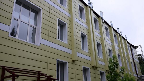 В Брянске завершается ремонт кровли филиала Сеченовкого медуниверситета