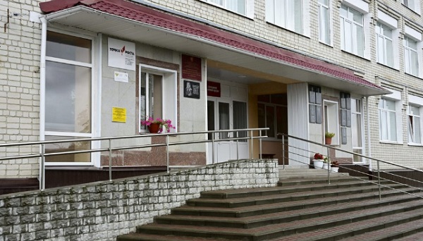 В Суземке брянского региона благоустроят территорию СОШ № 2 им. генерал-майора авиации В.И. Денисова