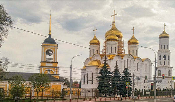 Православные жители Брянской области сегодня отмечают Рождество Пресвятой Богородицы