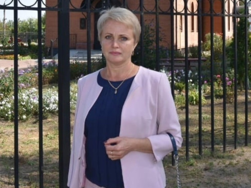 Валентина Ивановна Подвойская, учитель Красногорской средней общеобразовательной школы №1 Красногорского района Брянщины считает, что российский народ отстоит национальные интересы