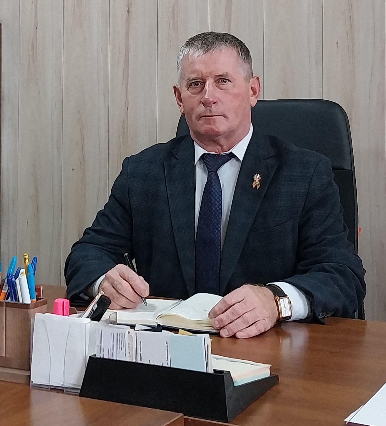 «Основа успеха – любовь к земле и своему делу» — считает начальник Красногорского райсельхозуправления Брянщины