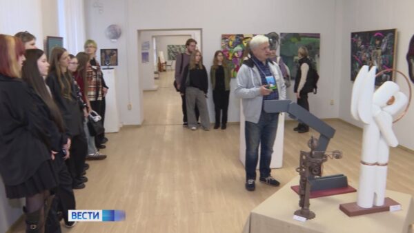 В Брянске работает выставка «Творческого Союза Художников России»