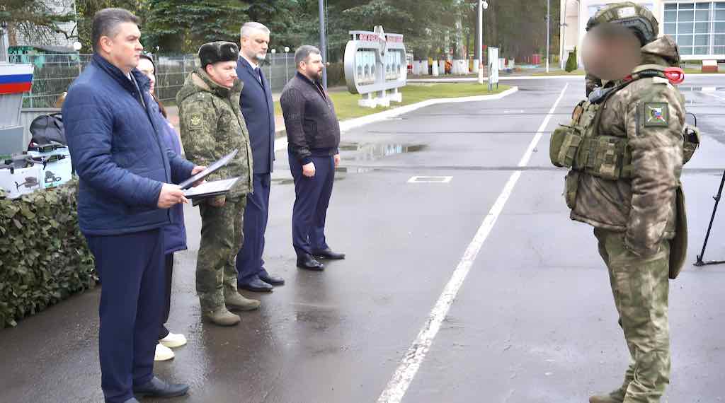 Брянским военным передали спецтехнику 