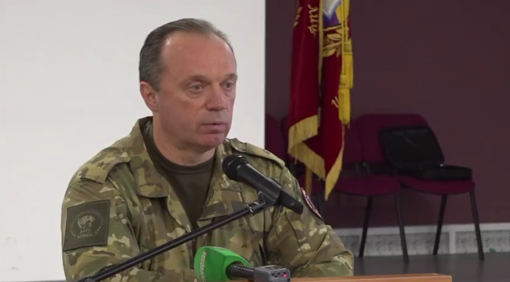 Командир брянского «БАРСа» встретился со старшеклассниками пушкинского лицея