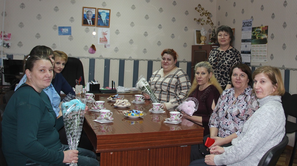 В брянской Красной Горе прошла встреча с многодетными матерями