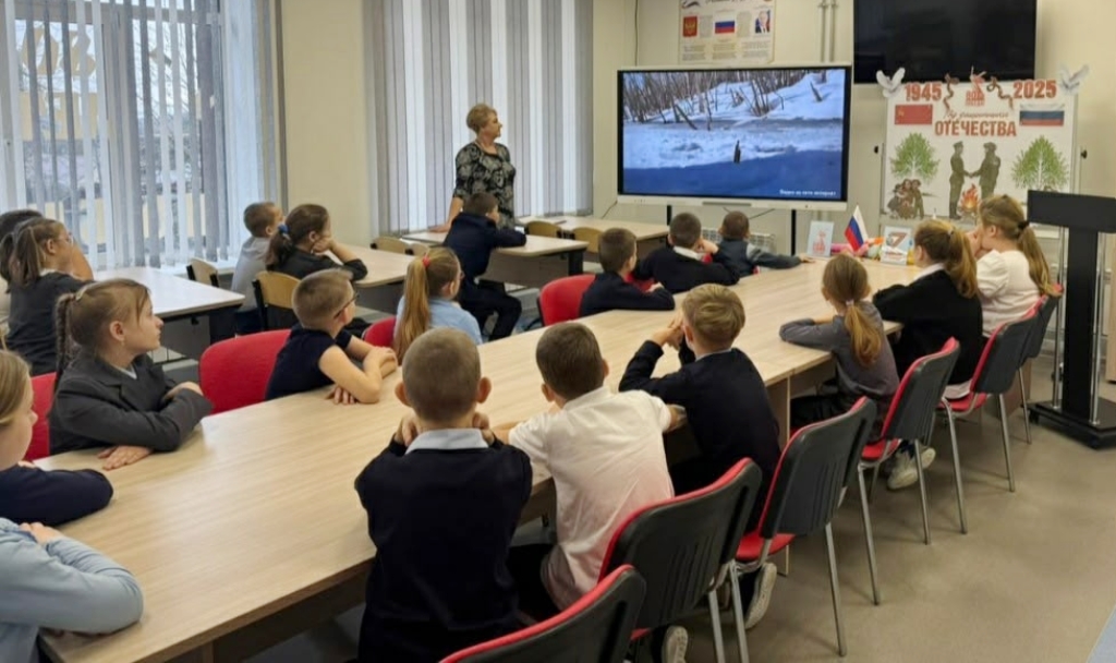 В Красногорской школе Брянщины прошло мероприятие «Осторожно, тонкий лёд!»