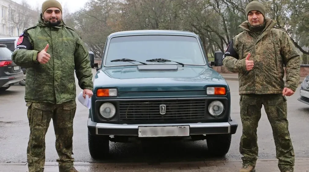 В Брянске передали автомобиль высокой проходимости подразделению Минобороны РФ