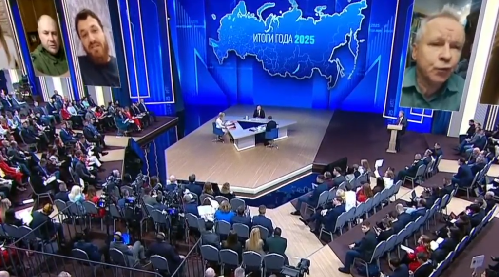 Президент РФ призвал пропагандировать материнство и отцовство