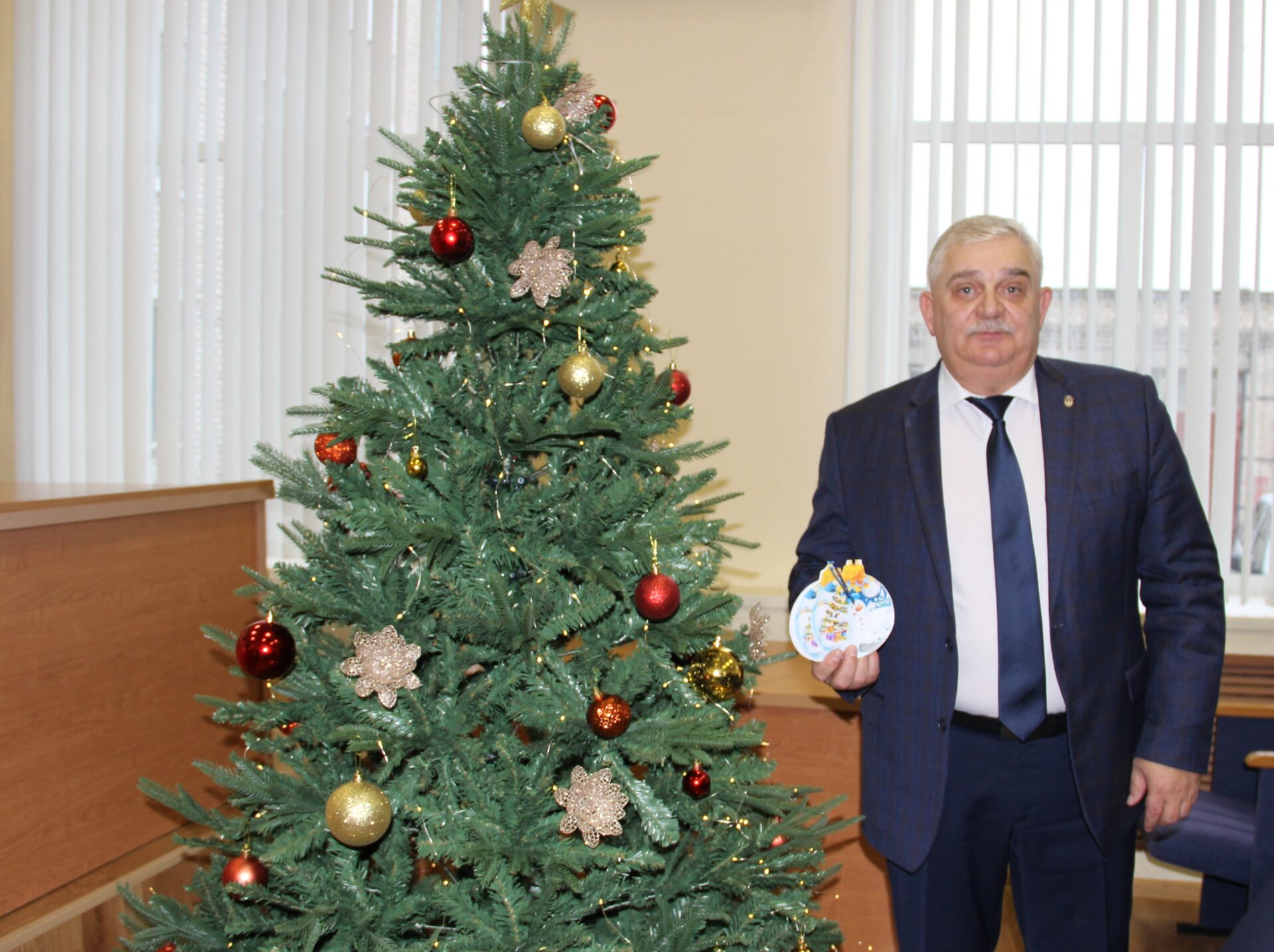 Брянский красногорцы включились в благотворительную акцию «Ёлка желаний»