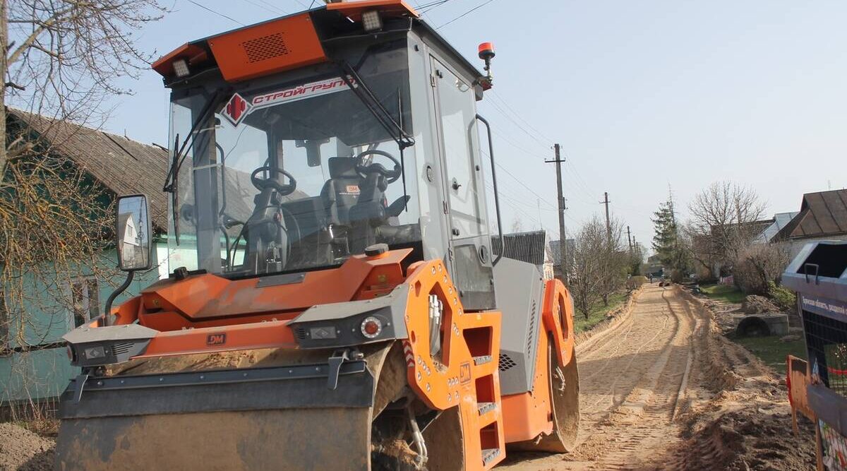 В Карачевском районе Брянщины в 2025 году обновили ряд дорог