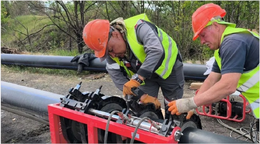 Специалисты из Брянской области в 2025 году обновляли коммунальные сети в подшкфной Брянке