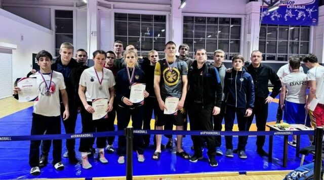 Спортсмены из брянского региона успешно выступили на Первенстве ЦФО по спортивной борьбе