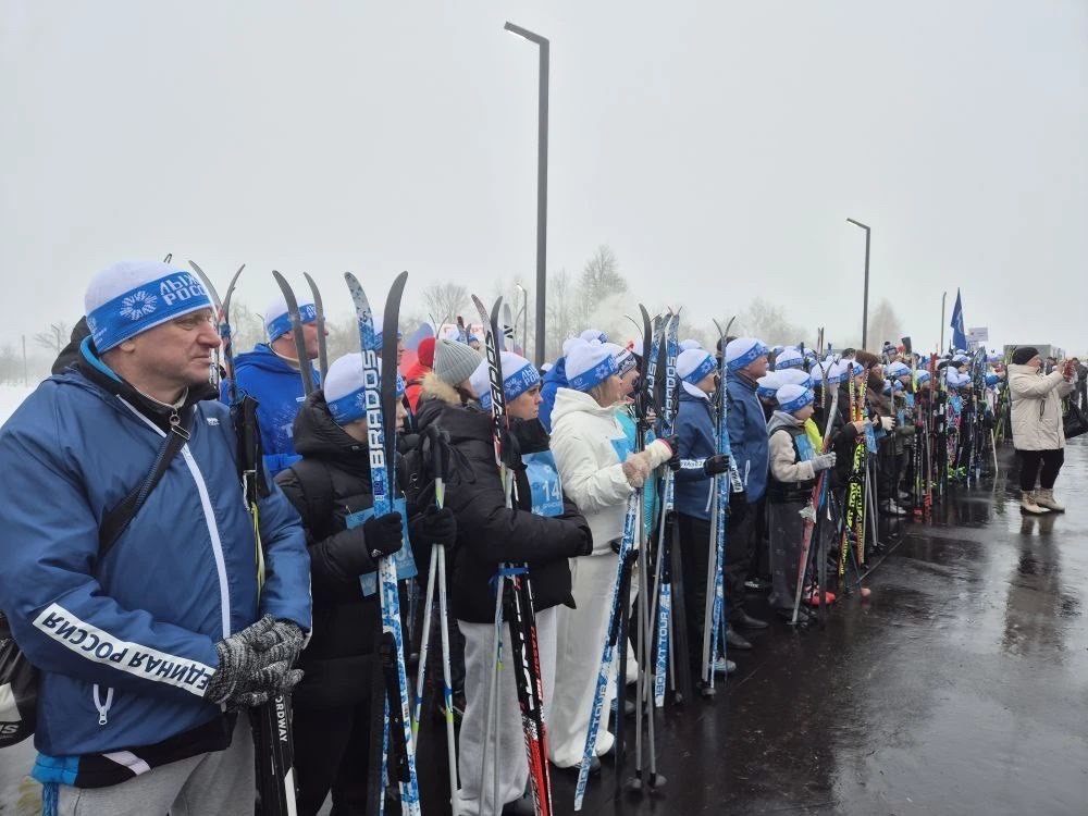 Команда Красногорского района Брянщины приняла участие в «Лыжне России- 2026»