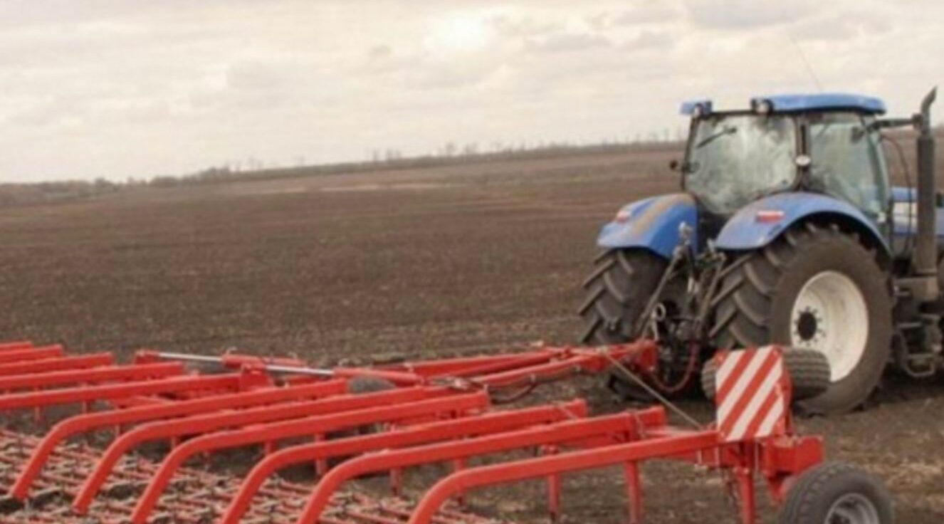 На Брянщине стартовали весенне-полевые работы