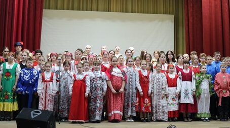 В брянской Красной Горе прошёл конкурс фольклорных коллективов «Веселый карагод»