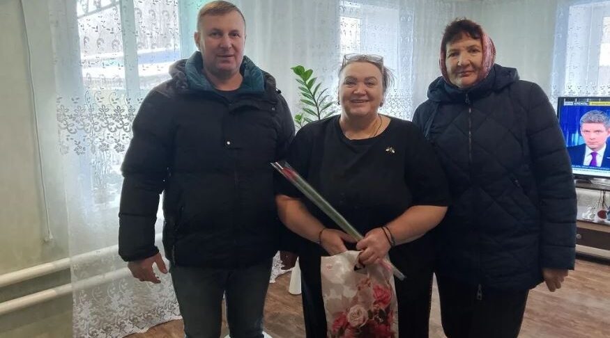 В красногорском Любовшо Брянщины поздравили матерей погибших героев СВО