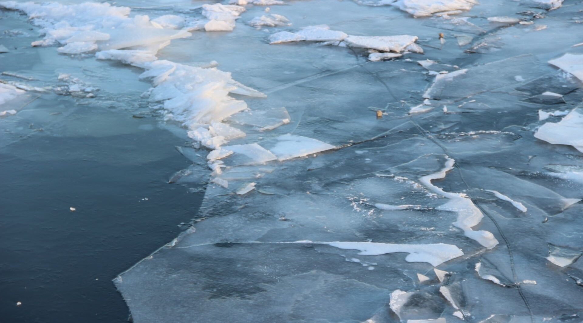 Жителям брянской Красногорщины о запрете выхода на весенний лёд