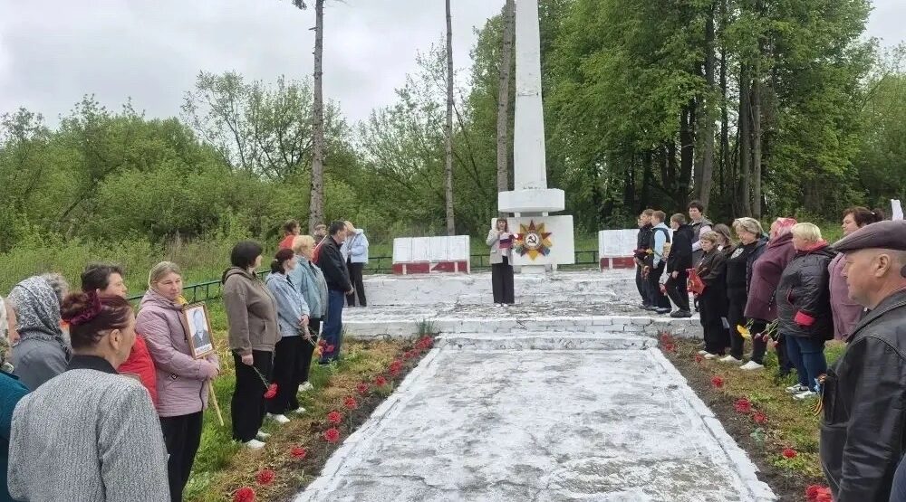 В Клетнянском районе Брянщины по нацпроекту «Семья» продолжается капремонт КДЦ