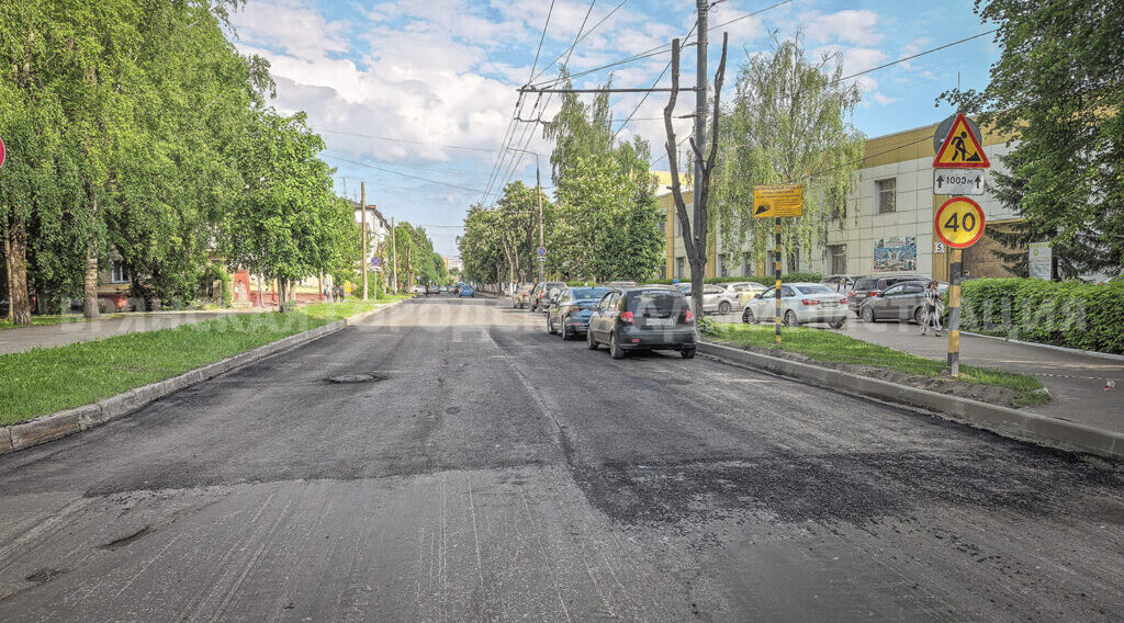 На улице Советской в Брянске уложен выравнивающий слой