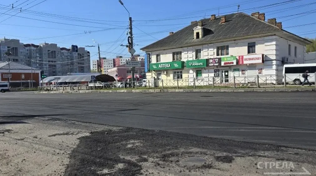 В Брянске по нацпроекту капитально ремонтируют часть ул. Красноармейской