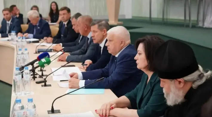 Правительство Брянской области продолжит конструктивный диалог с Общественной палатой