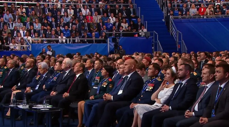 «Единая Россия» определила кандидатуры для федерального списка в Госдуму
