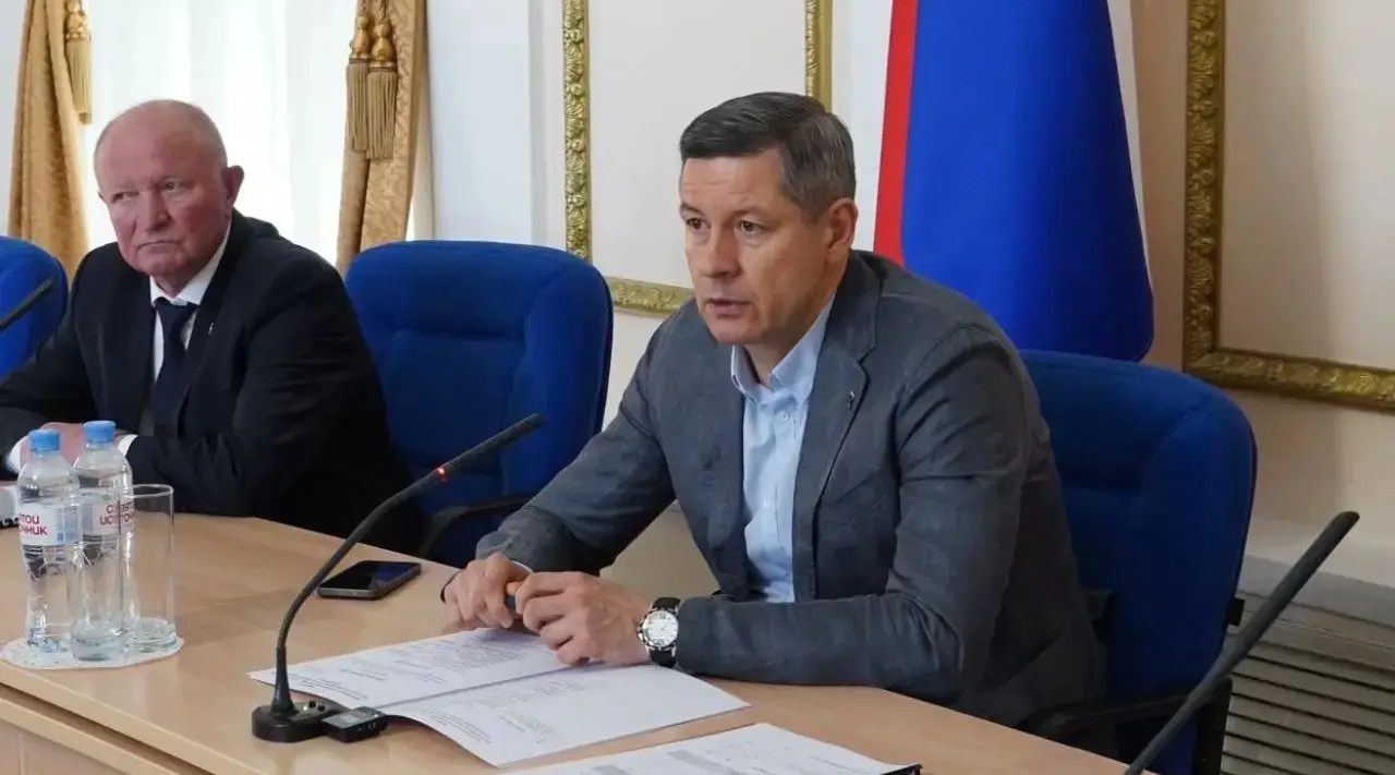 Врио губернатора Брянской области Егор Ковальчук провёл встречу с сельхозтоваропроизводителями