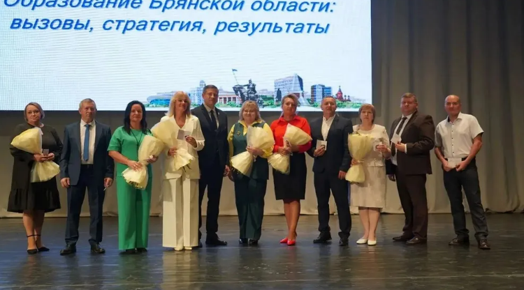 Глава брянского региона Егор Ковальчук подвел итоги недели